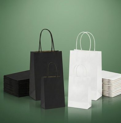 Bolsas Papel Blancas y Negras.